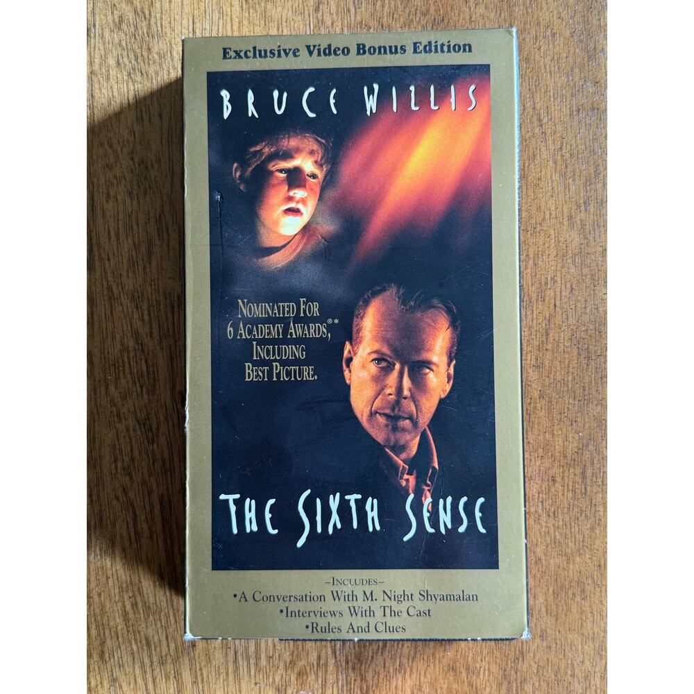The Sixth Sense VHS Bruce Willis Haley Joel Osment Thriller